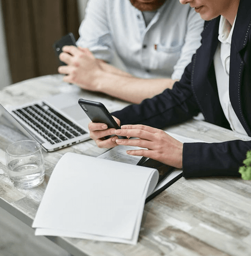 Greyrock Evolux support team illustration